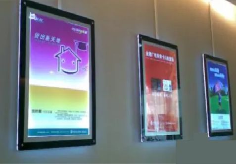 横州什么是超薄灯箱?